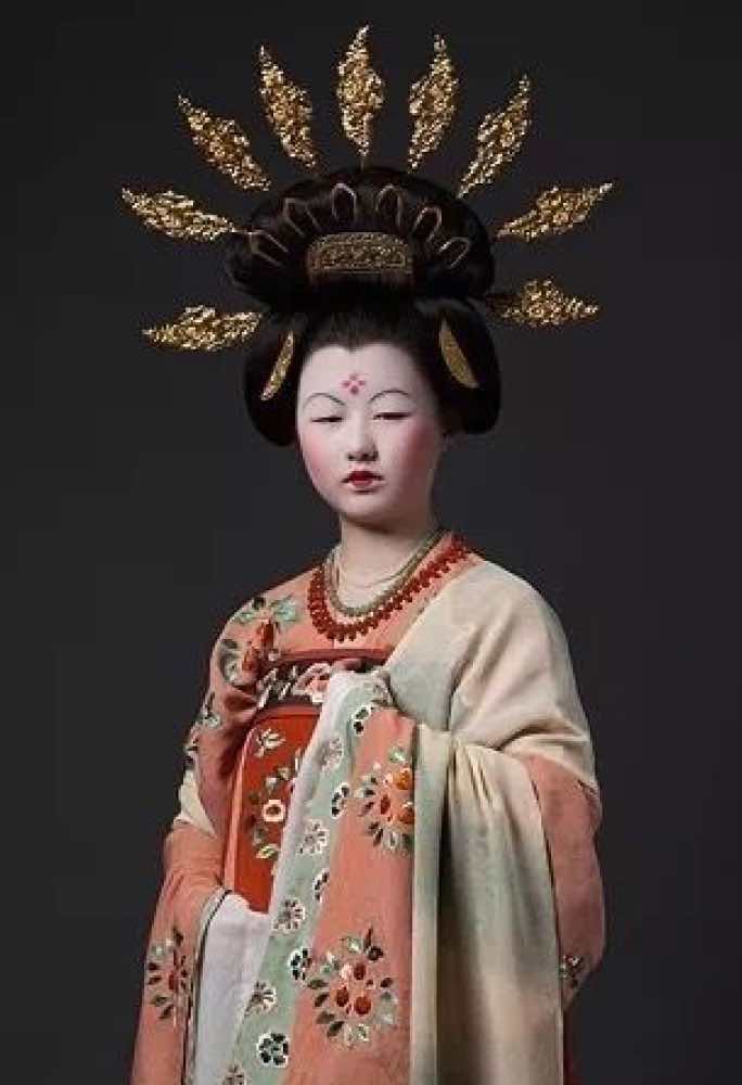 Avant-garde_women 46